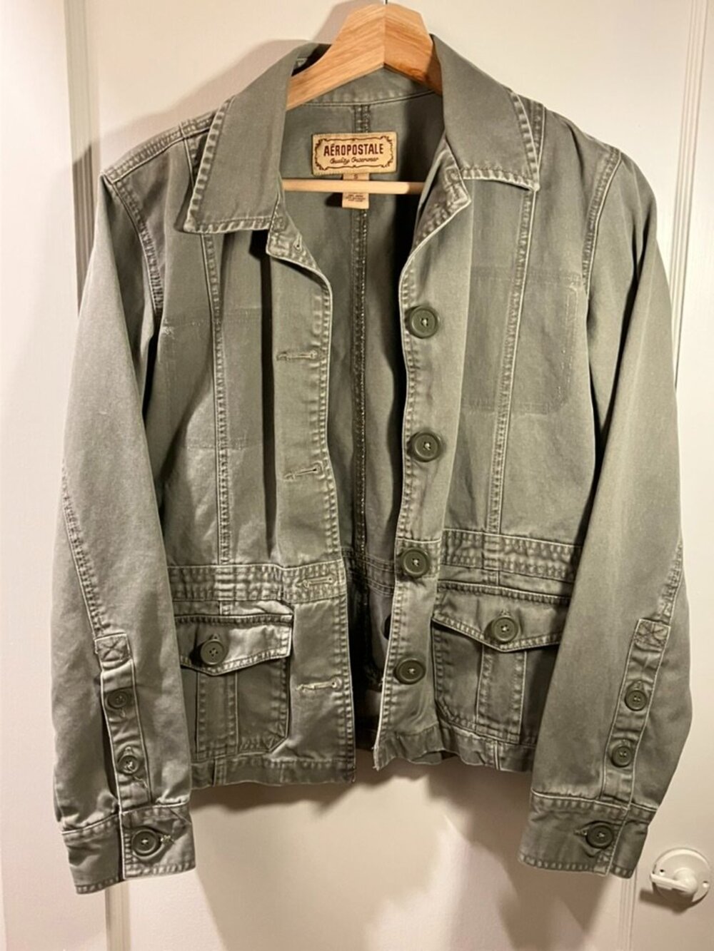 Cute Aeropostale utility jacket